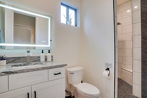 Chic Utah Getaway w/ Fireplace, Sauna & 2 Decks!