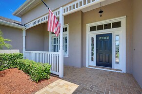 Fort Pierce Escape: Beach-entry Pool, Waterslide!