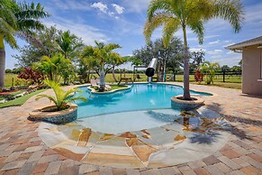 Fort Pierce Escape: Beach-entry Pool, Waterslide!