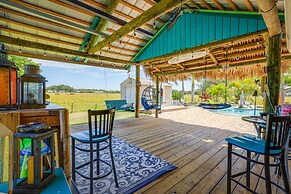 Fort Pierce Escape: Beach-entry Pool, Waterslide!