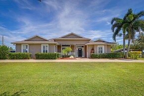 Fort Pierce Escape: Beach-entry Pool, Waterslide!