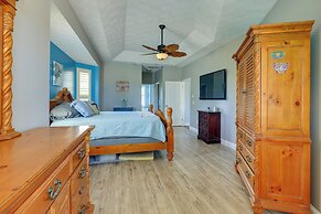 Fort Pierce Escape: Beach-entry Pool, Waterslide!