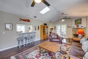 Ponte Vedra Beach Family Home: 2 Mi to Beaches!