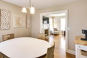 Charming Tullahoma Stay w/ Great Walkable Location