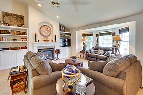 6 Mi to Dtwn Yakima: Central Washington Home