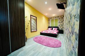 Apartment On Sloboda 7