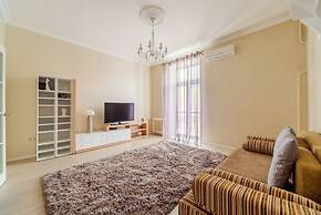 Apartment near the metro