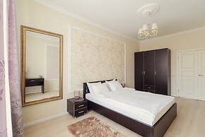 Apartment near the metro