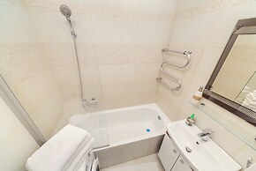 Apartment near the metro