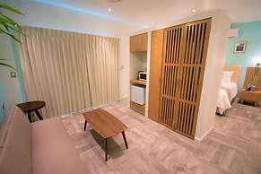 Bartolome Oceanfront Suites