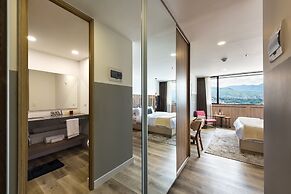 Go Living & Suites - Jalo Rent