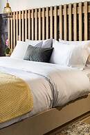 Go Living & Suites - Jalo Rent