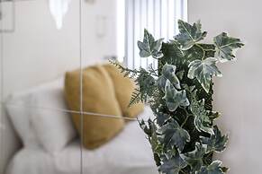 Leicester - Apartment - Sleeps 6 - 97ws