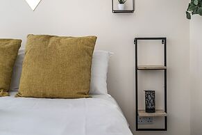 Leicester - Apartment - Sleeps 6 - 97ws