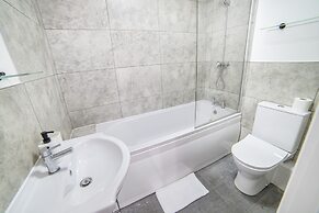 Leicester - Apartment - Sleeps 6 - 97ws