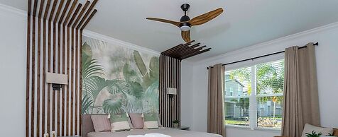 Gorgeous 8B 7BA Melbournbeach w Pool Dock Beach