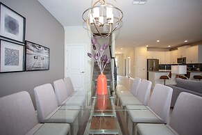 Fabulous Starwars Game Room 9Bd 5BA Sleep 25