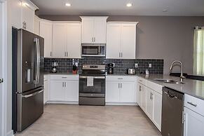 Fabulous Starwars Game Room 9Bd 5BA Sleep 25