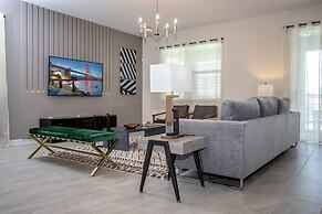 Fabulous Starwars Game Room 9Bd 5BA Sleep 25