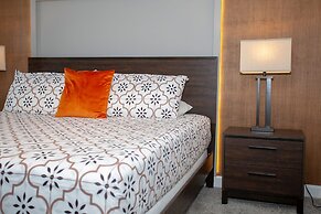 Fabulous Starwars Game Room 9Bd 5BA Sleep 25