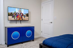 Fabulous Starwars Game Room 9Bd 5BA Sleep 25