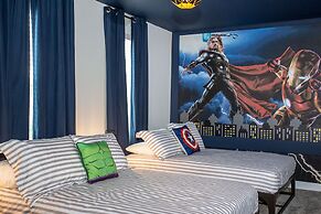Fabulous Starwars Game Room 9Bd 5BA Sleep 25