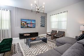 Fabulous Starwars Game Room 9Bd 5BA Sleep 25