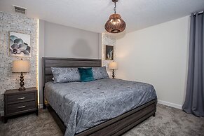 Fabulous Starwars Game Room 9Bd 5BA Sleep 25