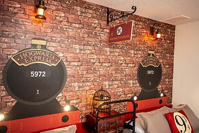 Fabulous Starwars Game Room 9Bd 5BA Sleep 25