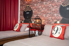 Fabulous Starwars Game Room 9Bd 5BA Sleep 25