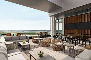 Hilton BNA Nashville Airport Terminal