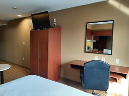 Starkville Inn & Suites