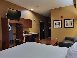 Starkville Inn & Suites