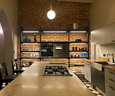 Casa Charlotte Alma Hotels