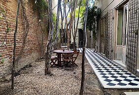 Casa Charlotte Alma Hotels