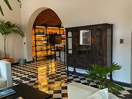 Casa Charlotte Alma Hotels