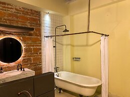 Casa Charlotte Alma Hotels