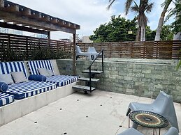 Casa Charlotte Alma Hotels