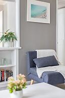 Unique Tropic Escape 111