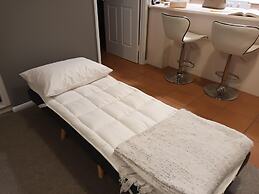 Unique Tropic Escape 111