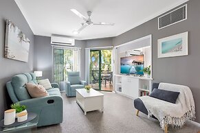 Unique Tropic Escape 111