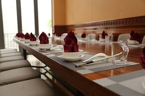 Phu Long Tam Ky Hotel & Restaurant