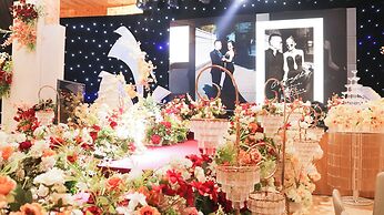 Phu Long Tam Ky Hotel & Restaurant