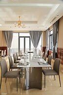 Phu Long Tam Ky Hotel & Restaurant