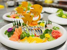 Phu Long Tam Ky Hotel & Restaurant