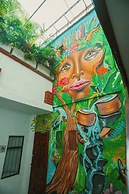 HOSTAL PURA VIDA LA 70