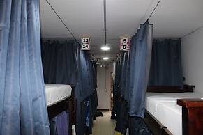 HOSTAL PURA VIDA LA 70