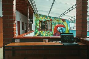 HOSTAL PURA VIDA LA 70