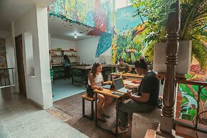 HOSTAL PURA VIDA LA 70