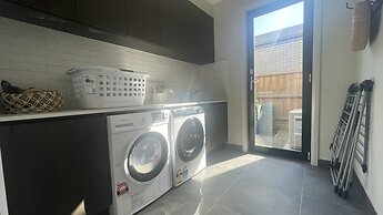 Werribee Luxe Home Family 6Bed Netflix